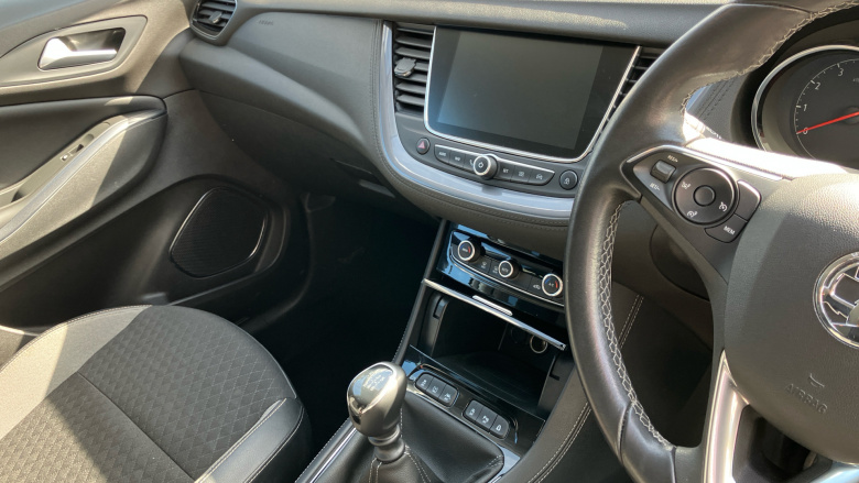 Vauxhall Grandland X 1.2 Turbo Sport Nav 5dr Petrol Hatchback